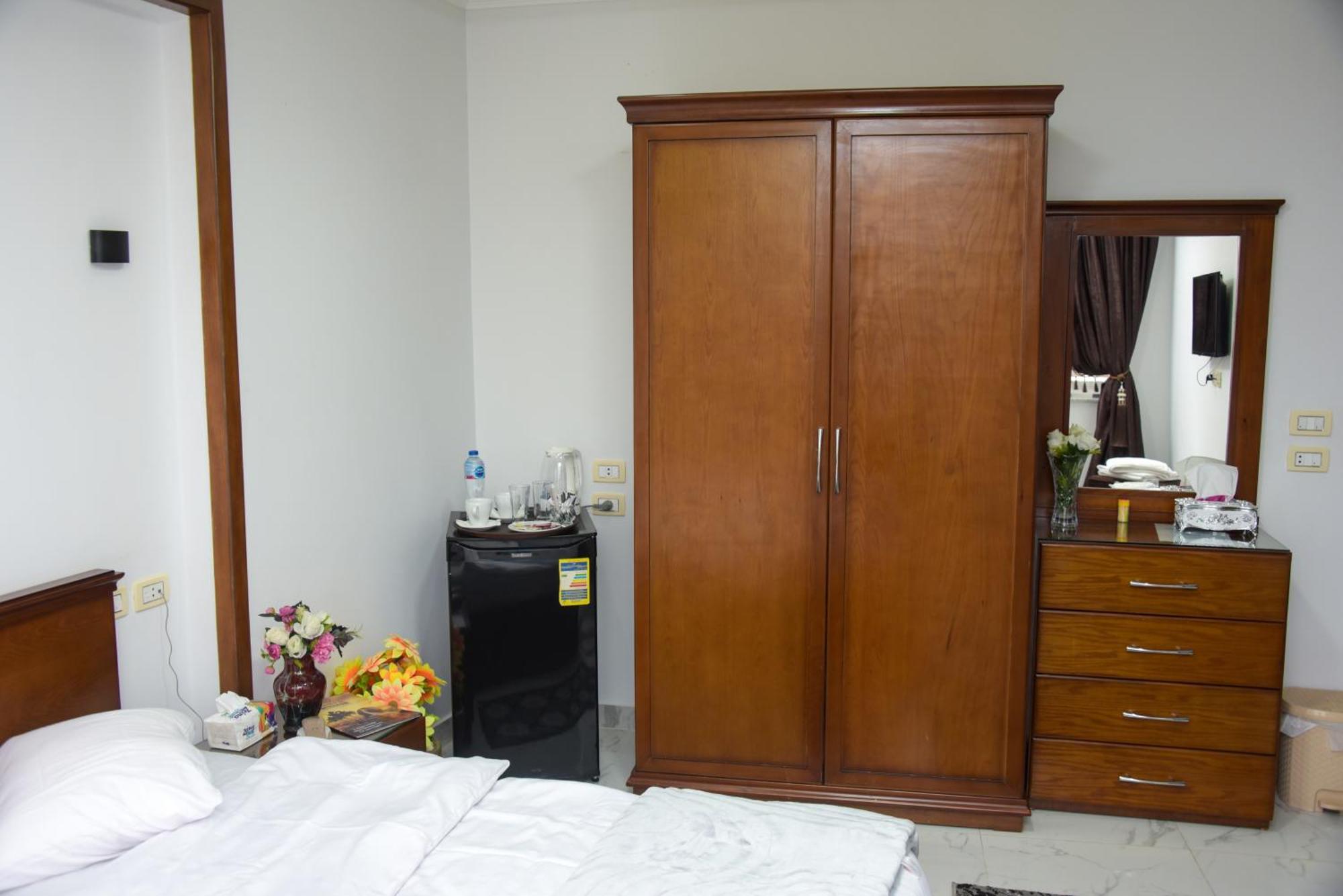 New Asser Hotel Pyramid Kafret el-Gabal Екстериор снимка